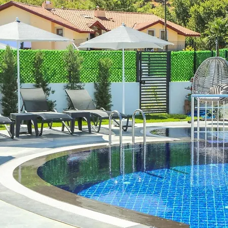 Villa Svarti *