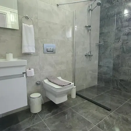 Villa Svarti *