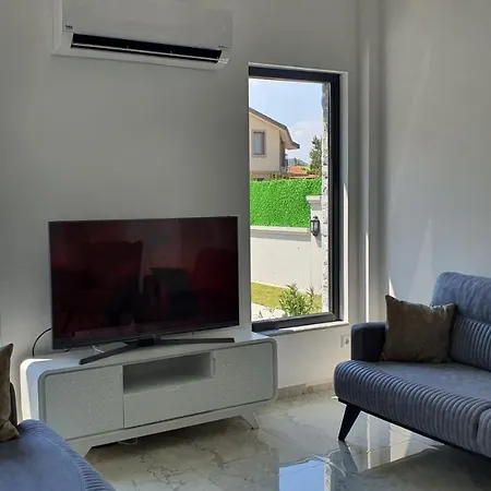 Svarti Villa