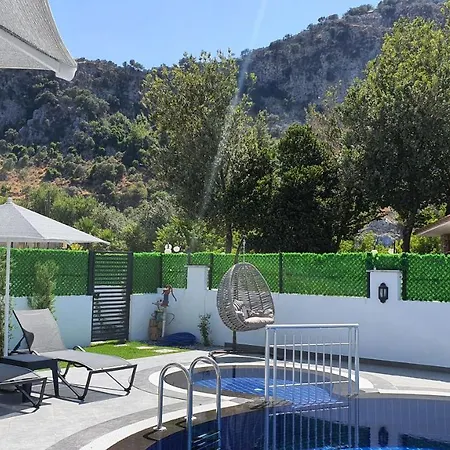 Villa Svarti
